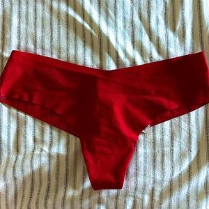 Victoria Secret - Soft Thong/ String
